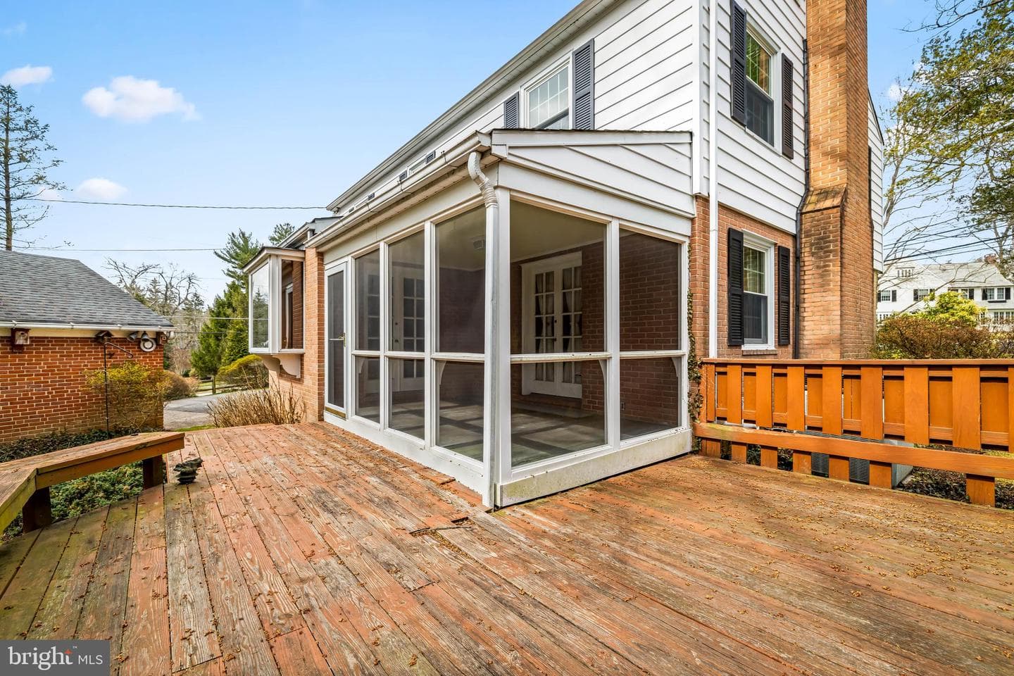 1607 Ruxton Road photo 23