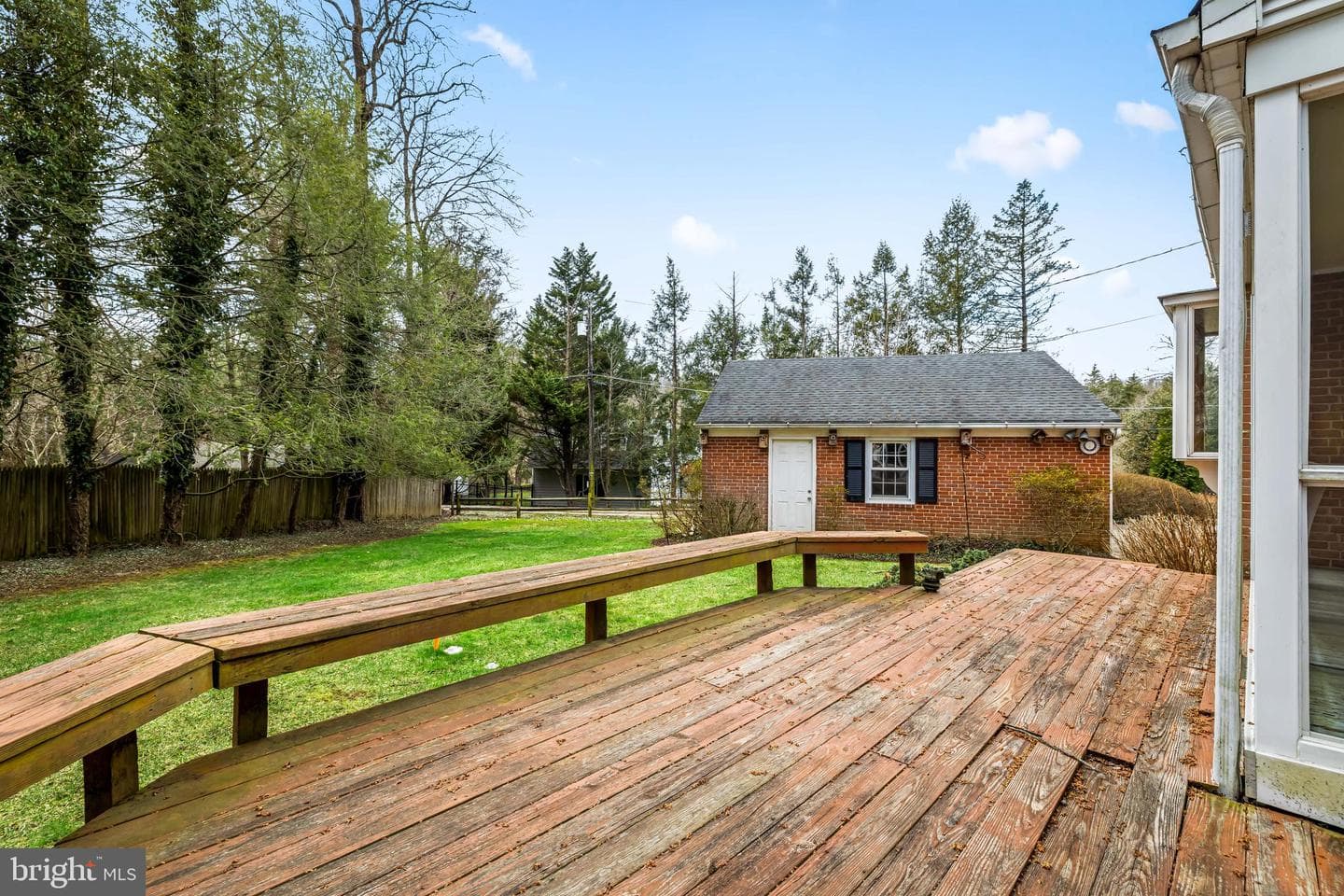 1607 Ruxton Road photo 25