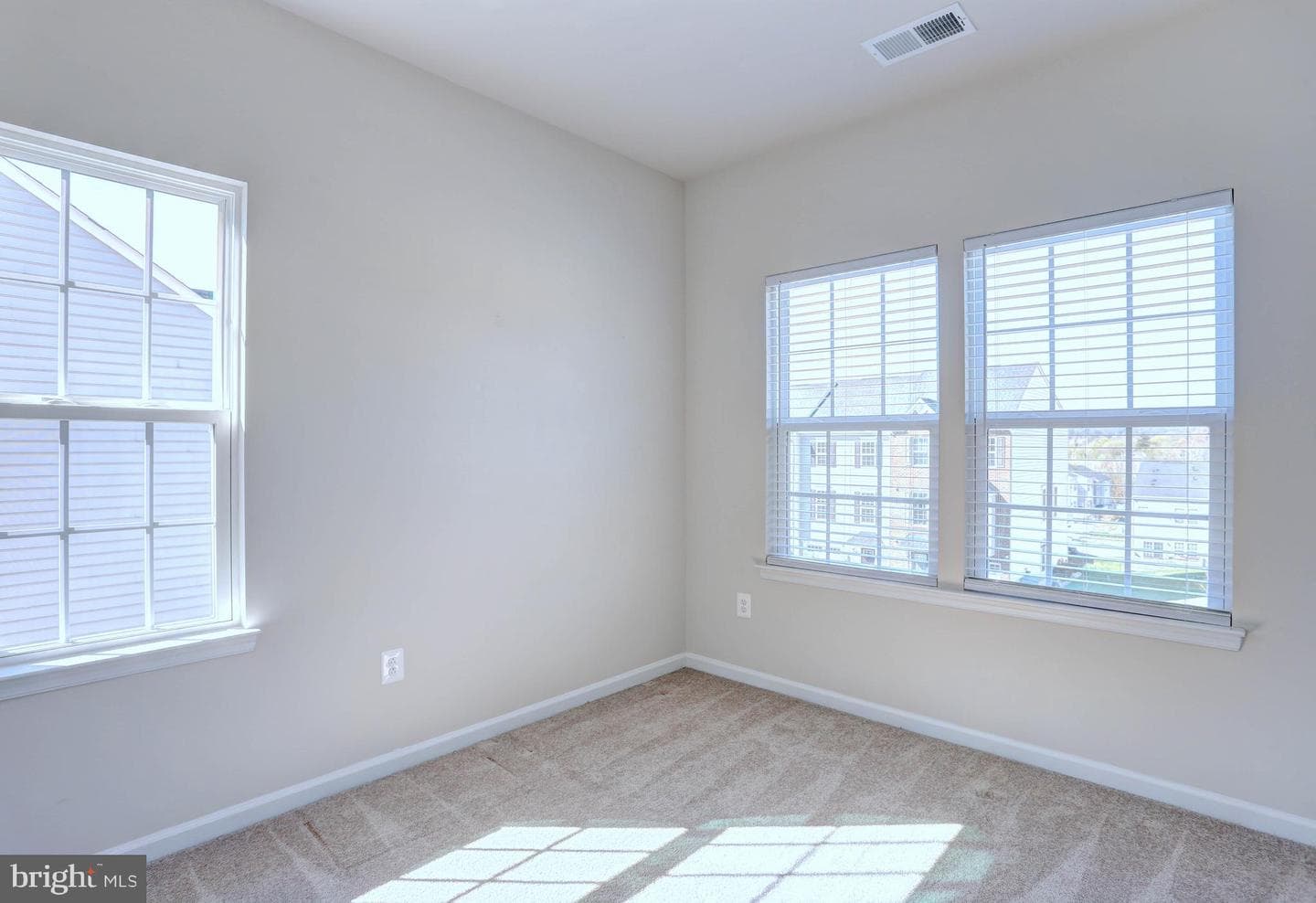 1811 Wind Gate Road photo 15