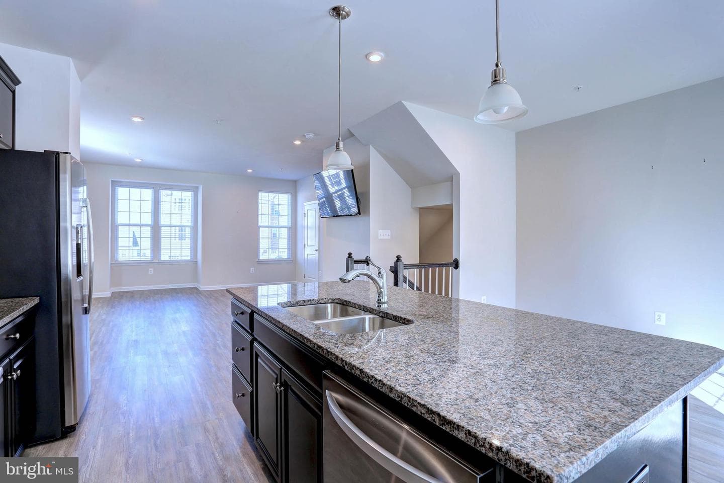 1811 Wind Gate Road photo 36