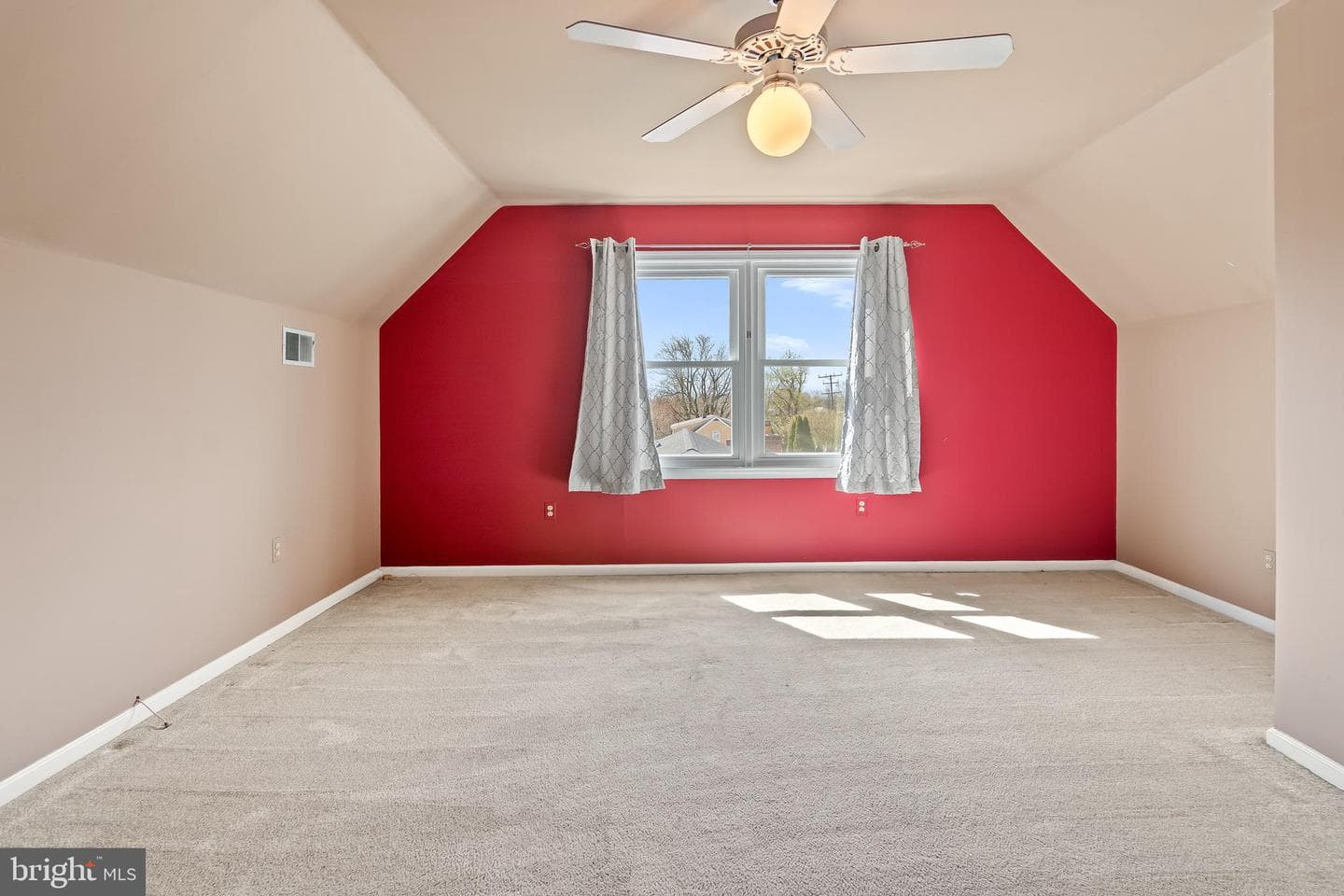 15705 Hanover Pike photo 18