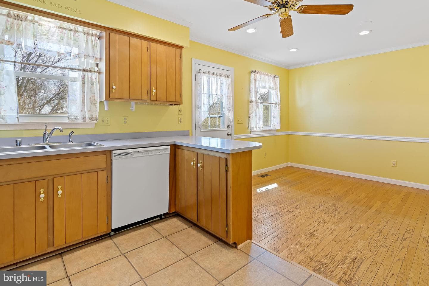 15705 Hanover Pike photo 9