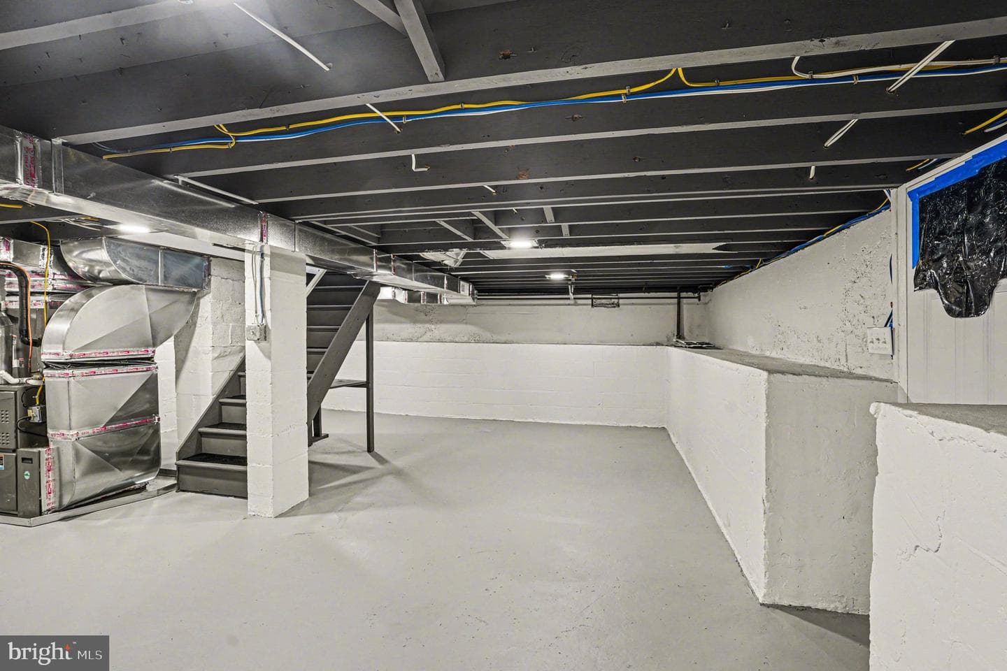 3129 Yorkway photo 30