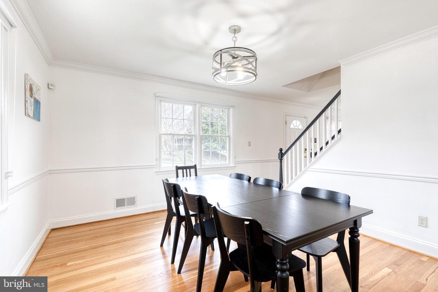 2001 Tree Lane photo 18