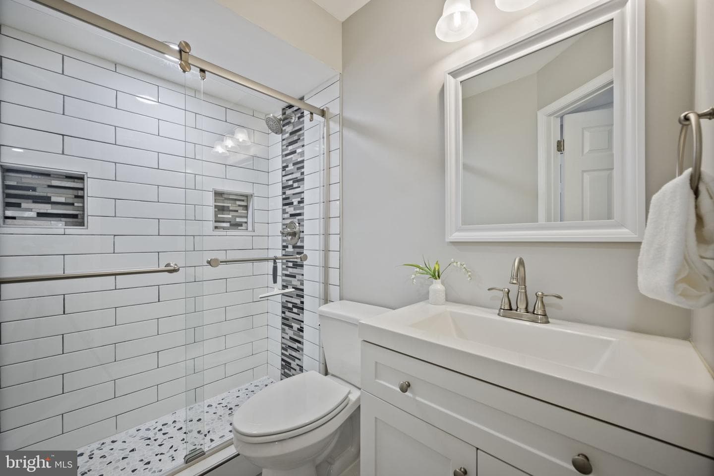 732 White Oaks Avenue photo 45