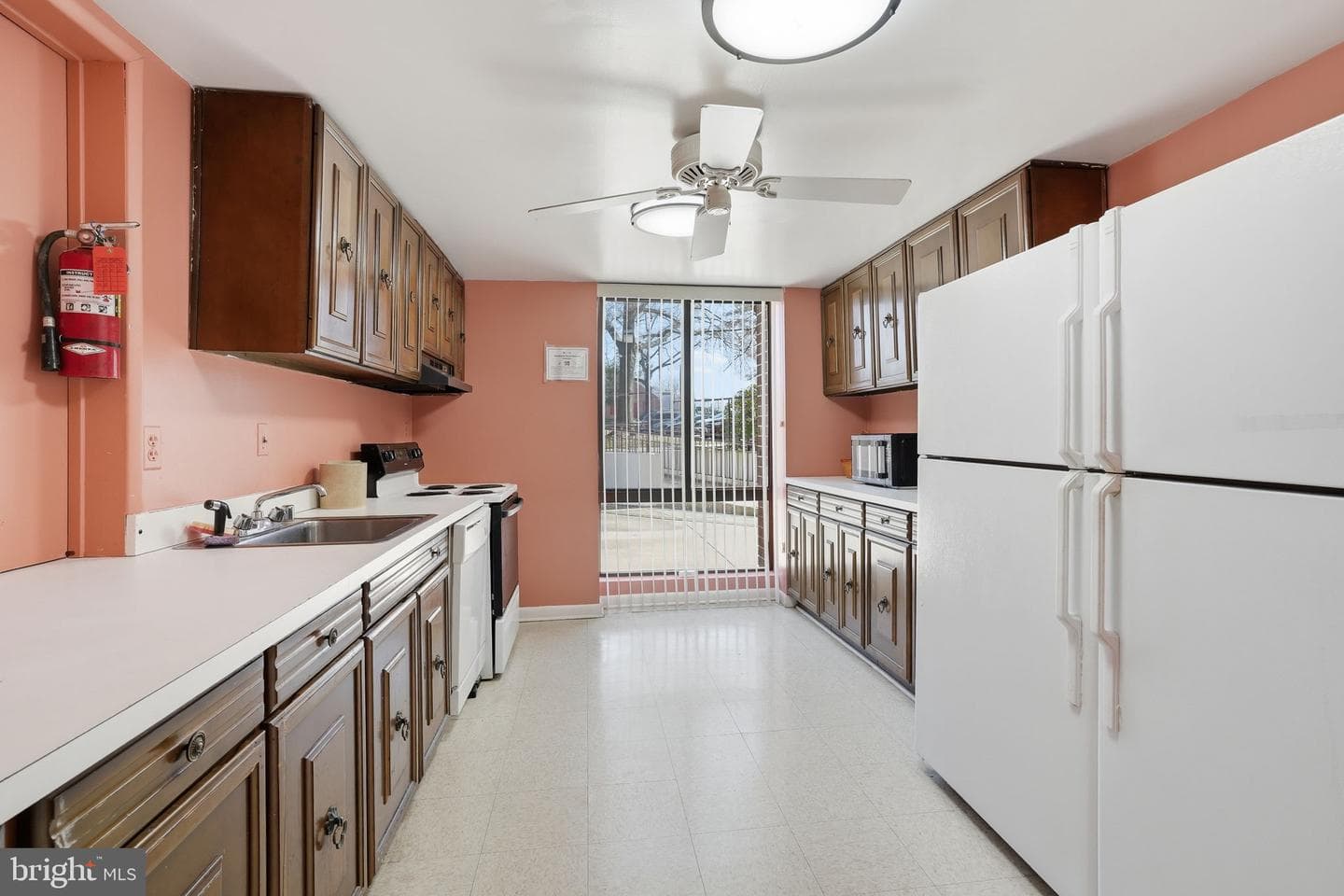 7 Slade Avenue #717 photo 30