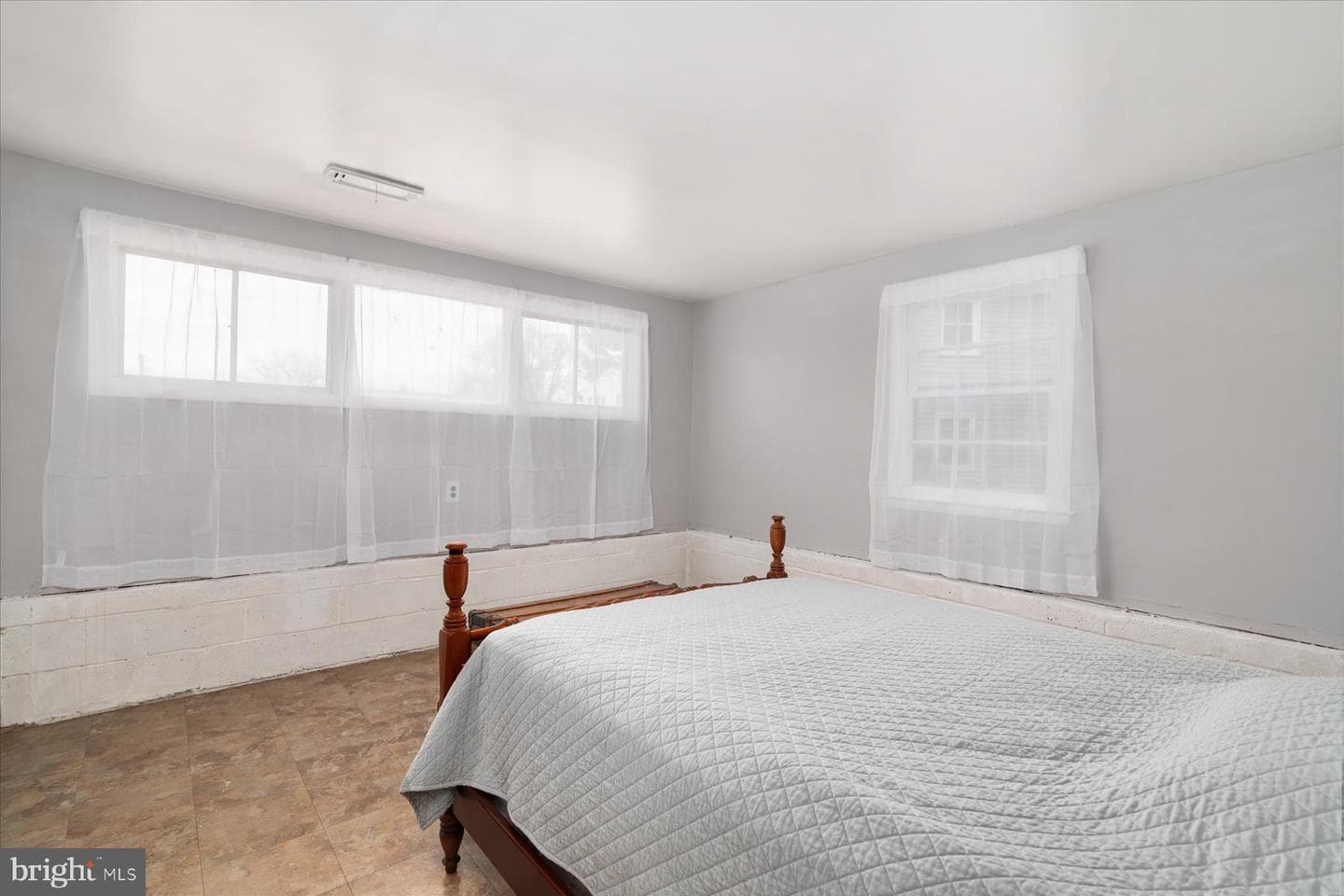 3700 Crossleigh Court photo 16