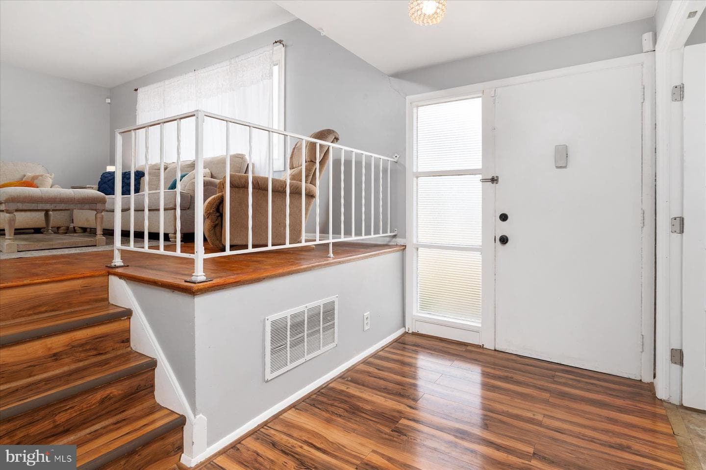 3700 Crossleigh Court photo 5
