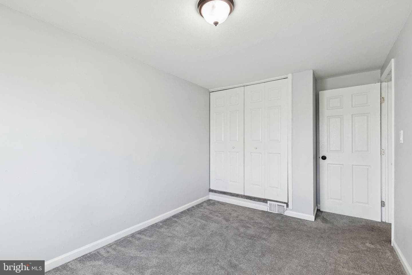 7865 Saint Bridget Lane photo 17