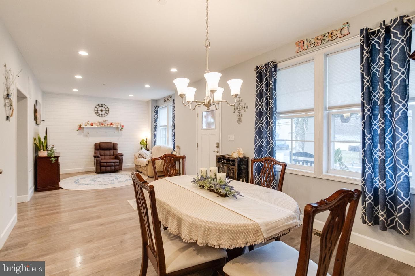 708 Hyde Park Road photo 17