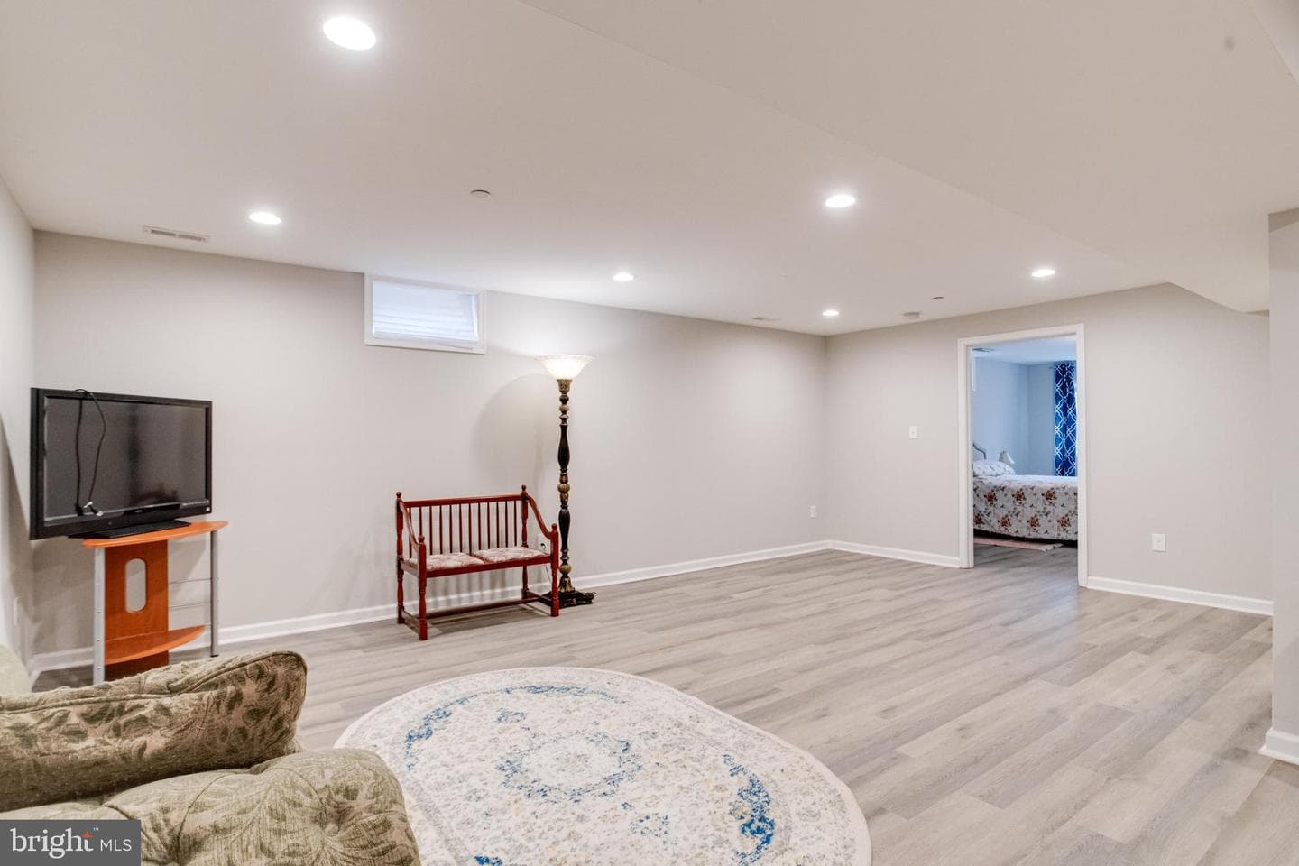 708 Hyde Park Road photo 47