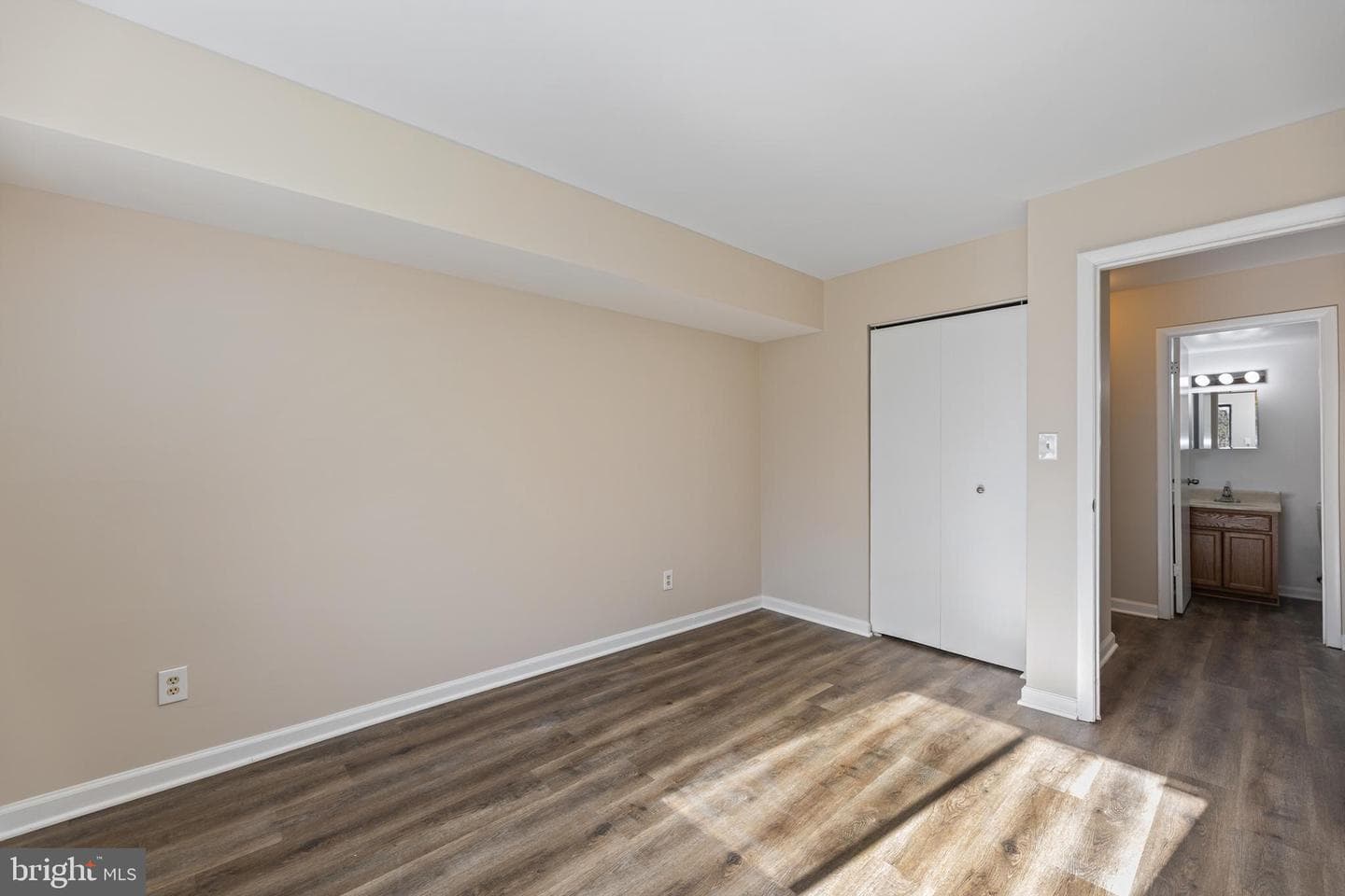1003 Spring Gate Road #1b photo 18