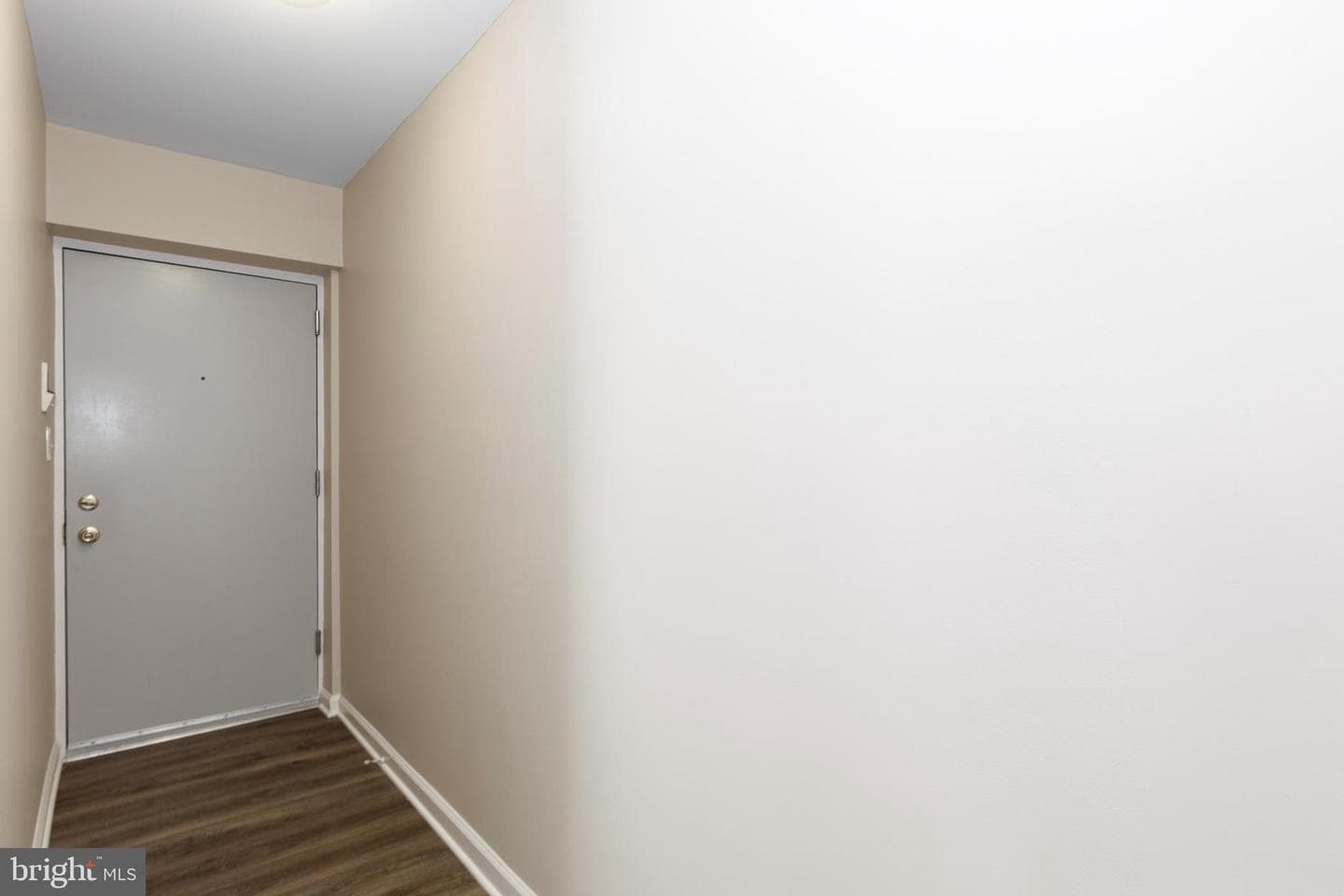 1003 Spring Gate Road #1b photo 4