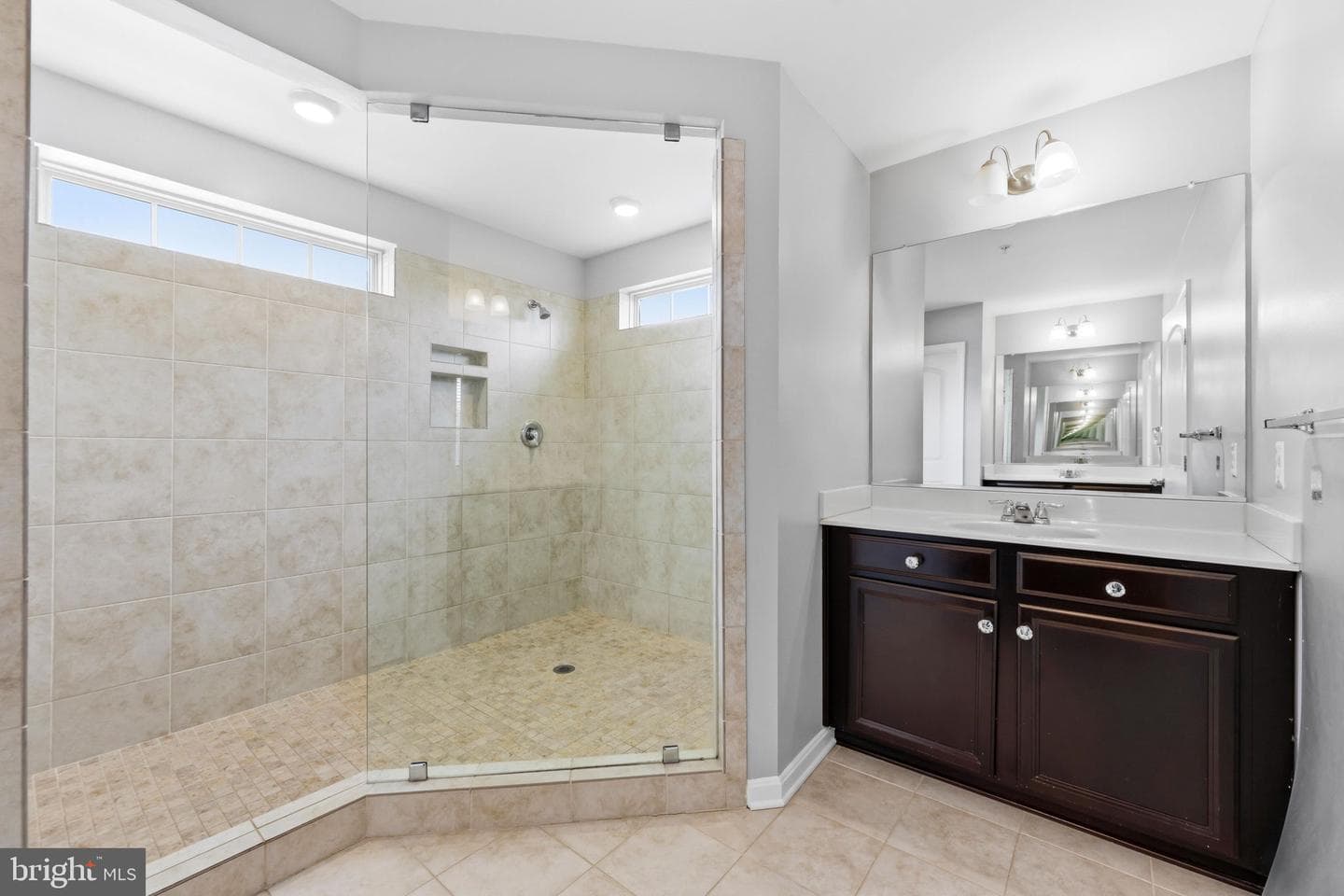 9429 Barnside Court photo 25
