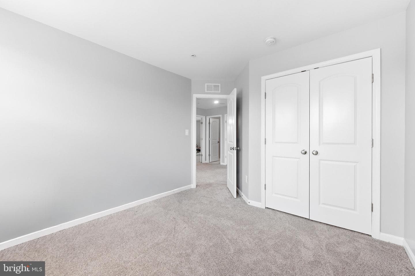 9429 Barnside Court photo 34