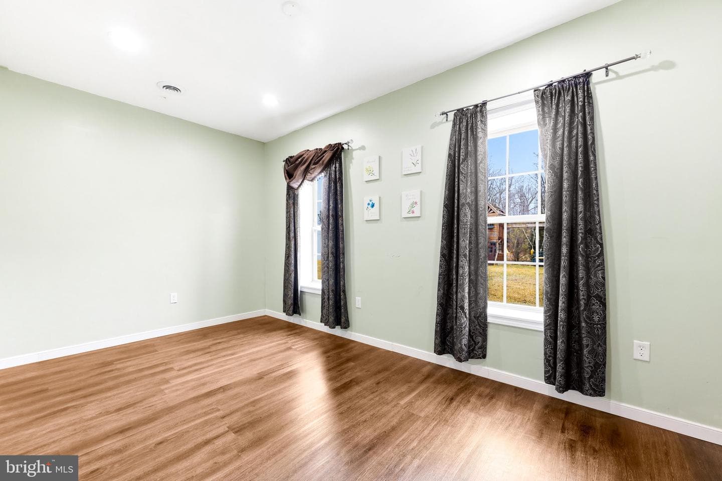 9429 Barnside Court photo 43