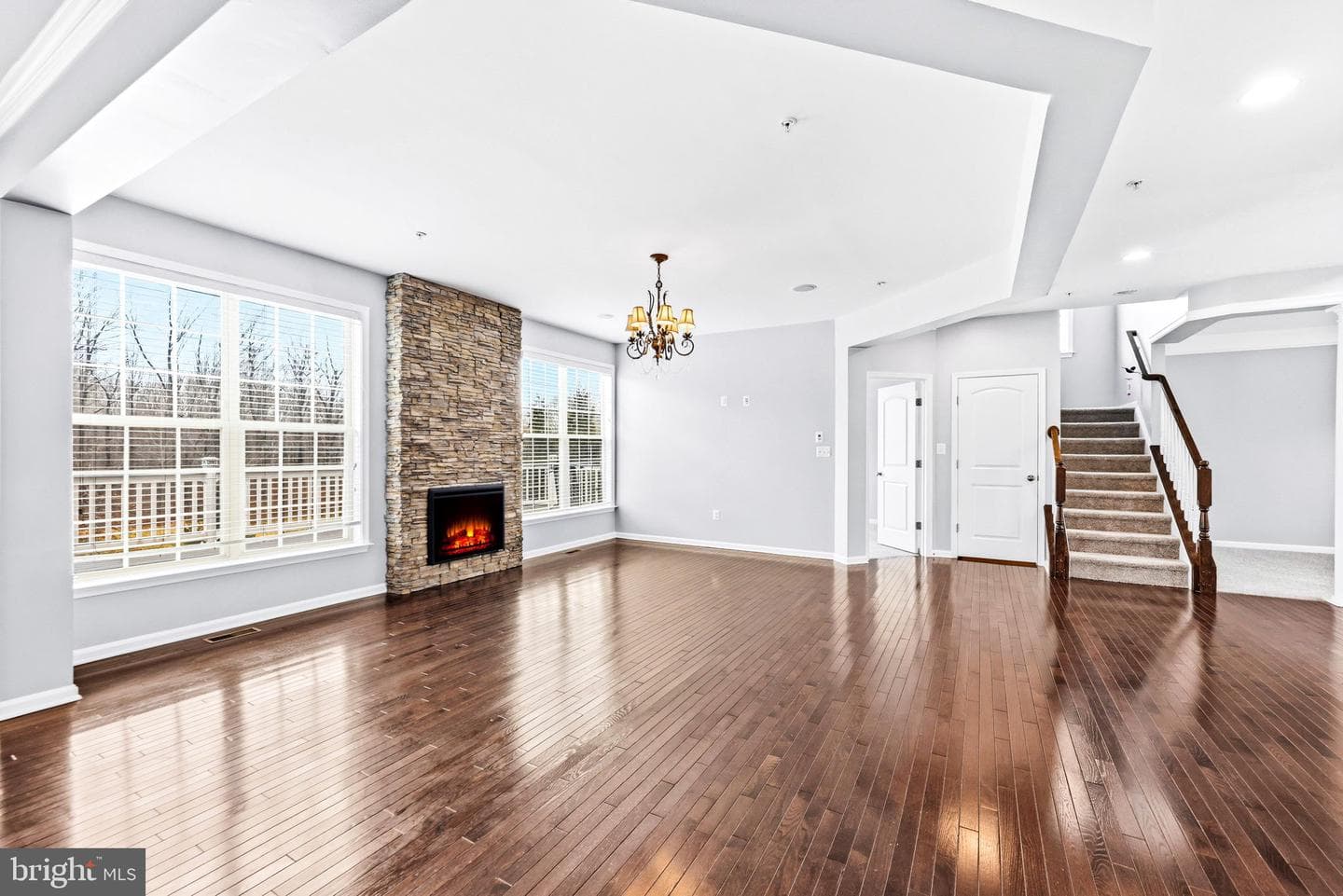 9429 Barnside Court photo 8