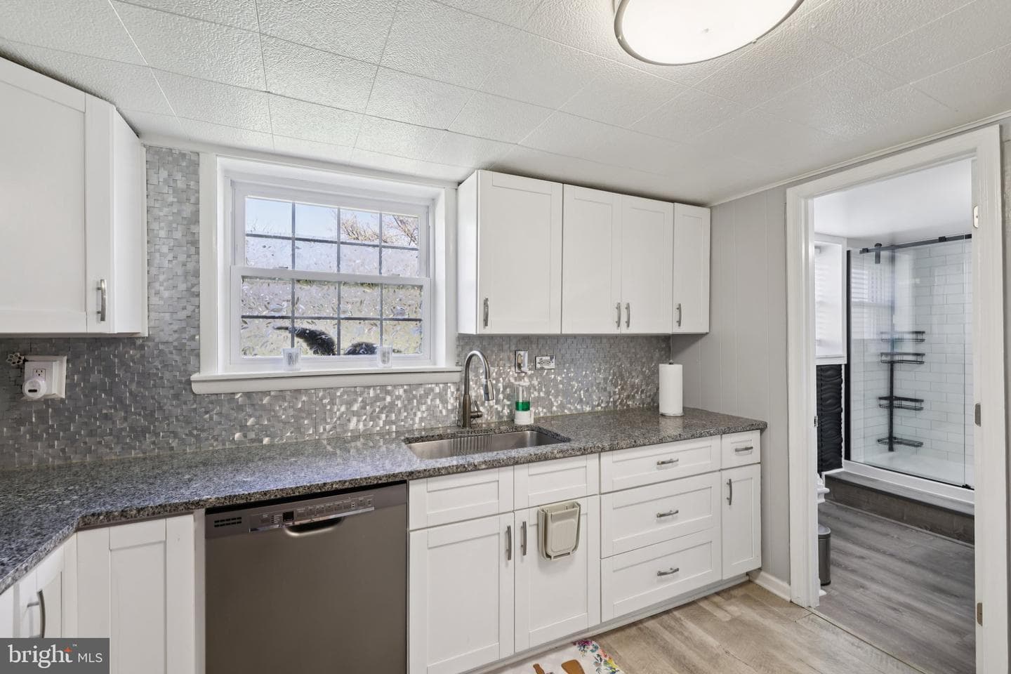 305 Janet Road photo 32