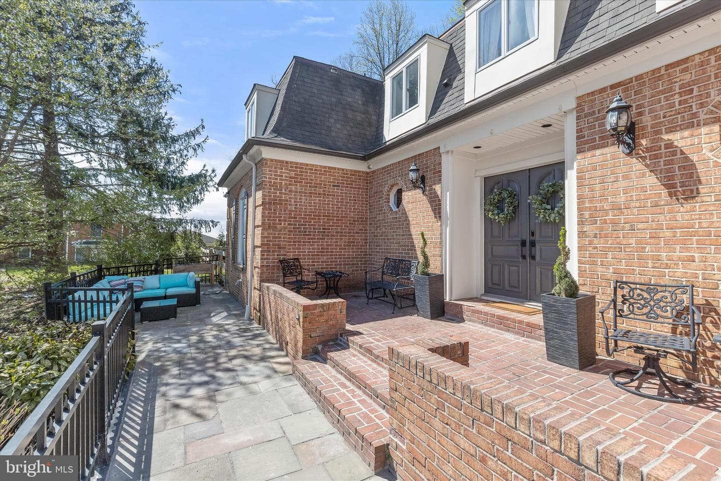2102 Highland Ridge Drive photo 3