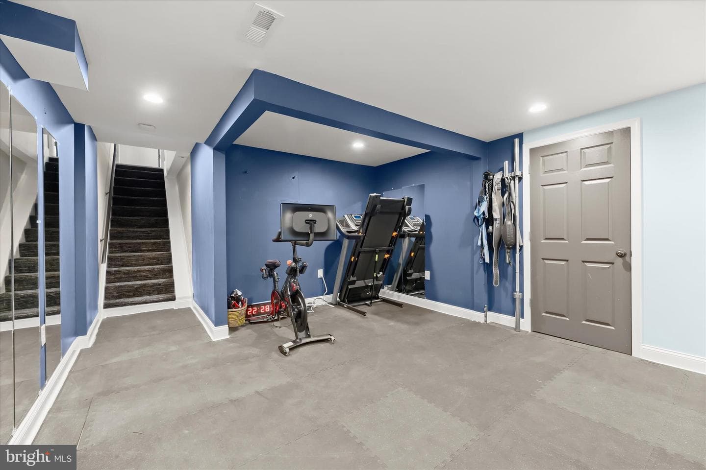 2102 Highland Ridge Drive photo 60