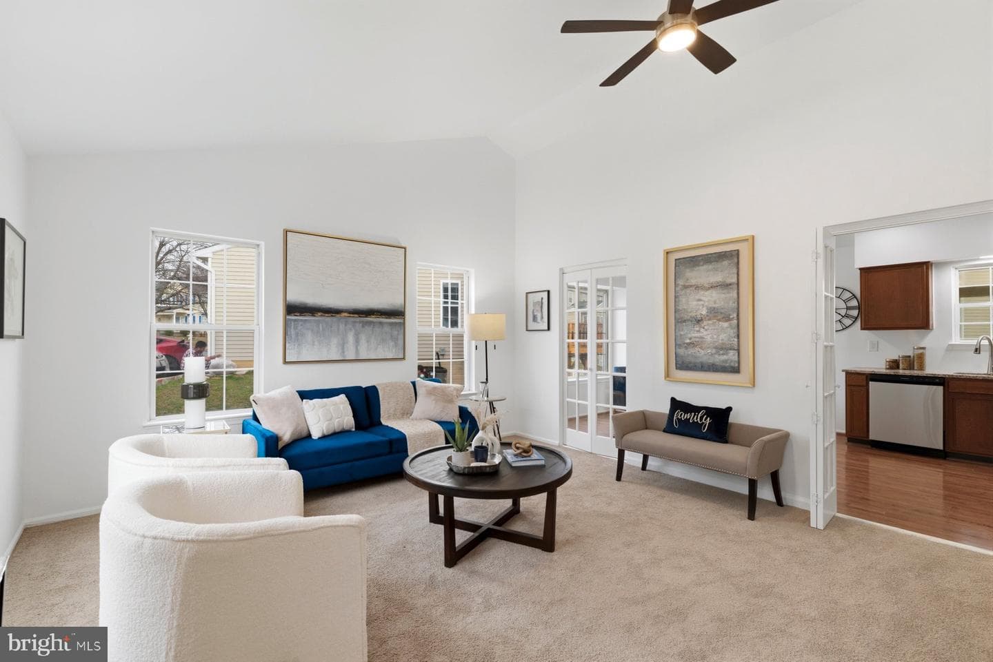9015 Tarpleys Circle photo 4