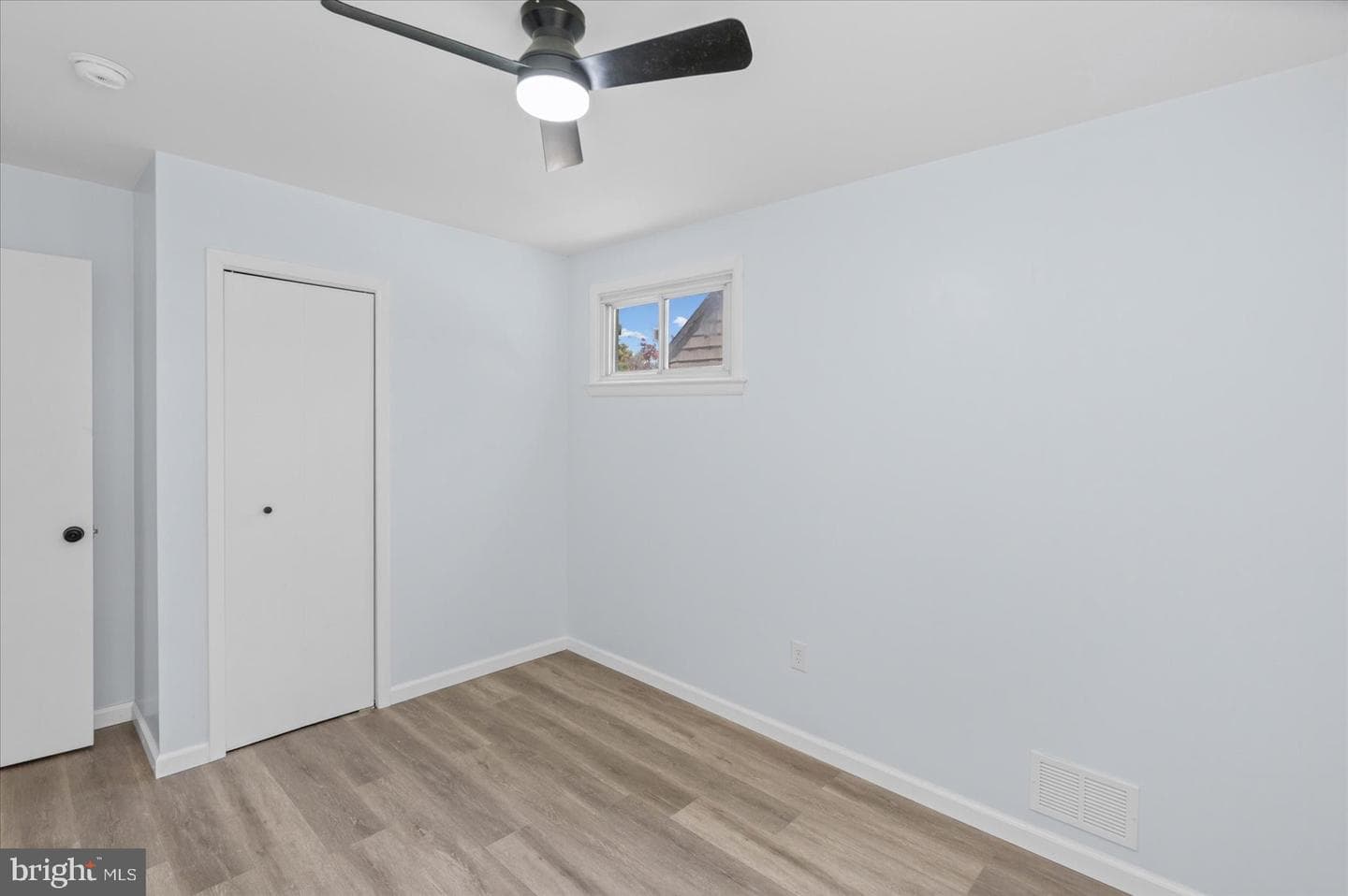 927 Homberg Avenue photo 26