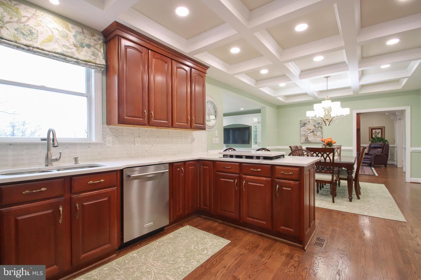 2011 Highland Ridge Drive photo 15