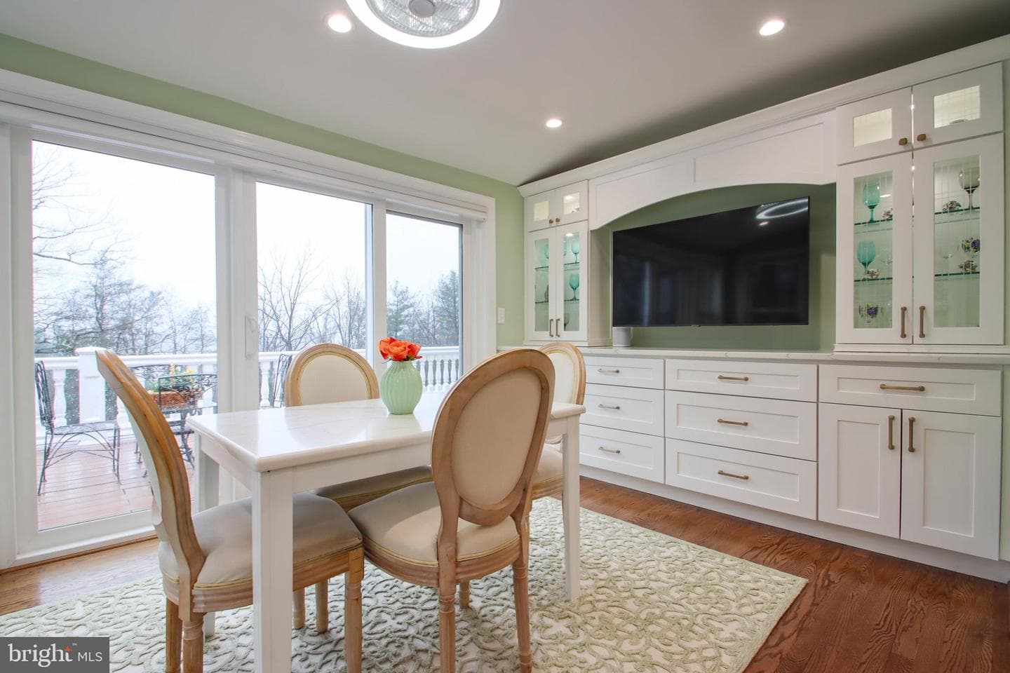 2011 Highland Ridge Drive photo 21