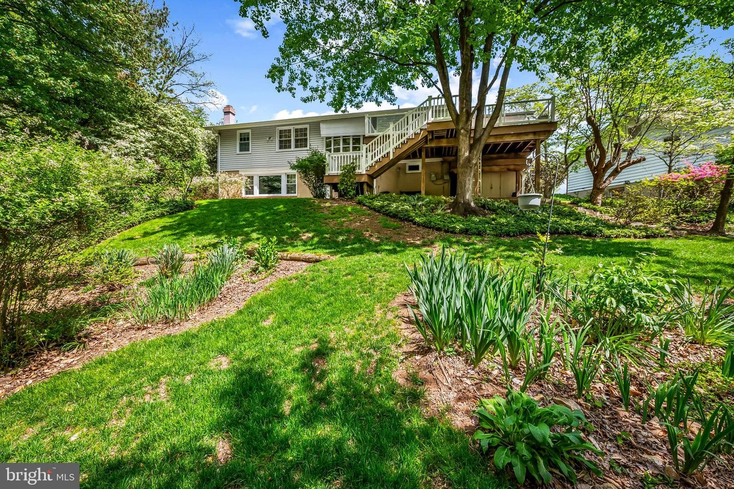 101 Daleview Court photo 4