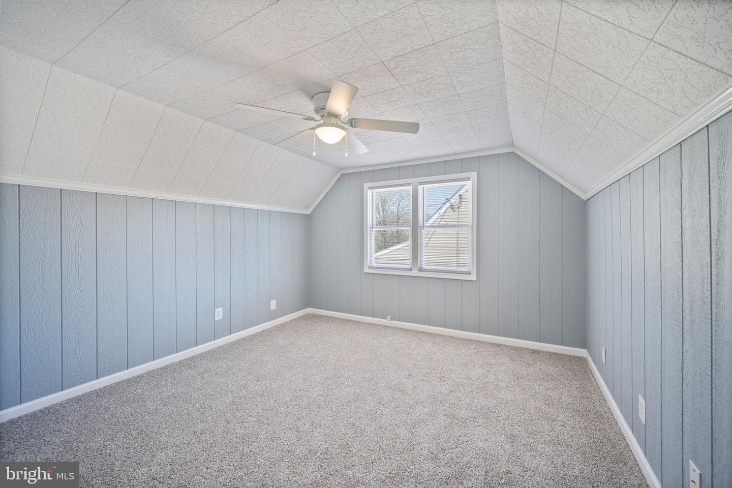 8626 Wise Avenue photo 25