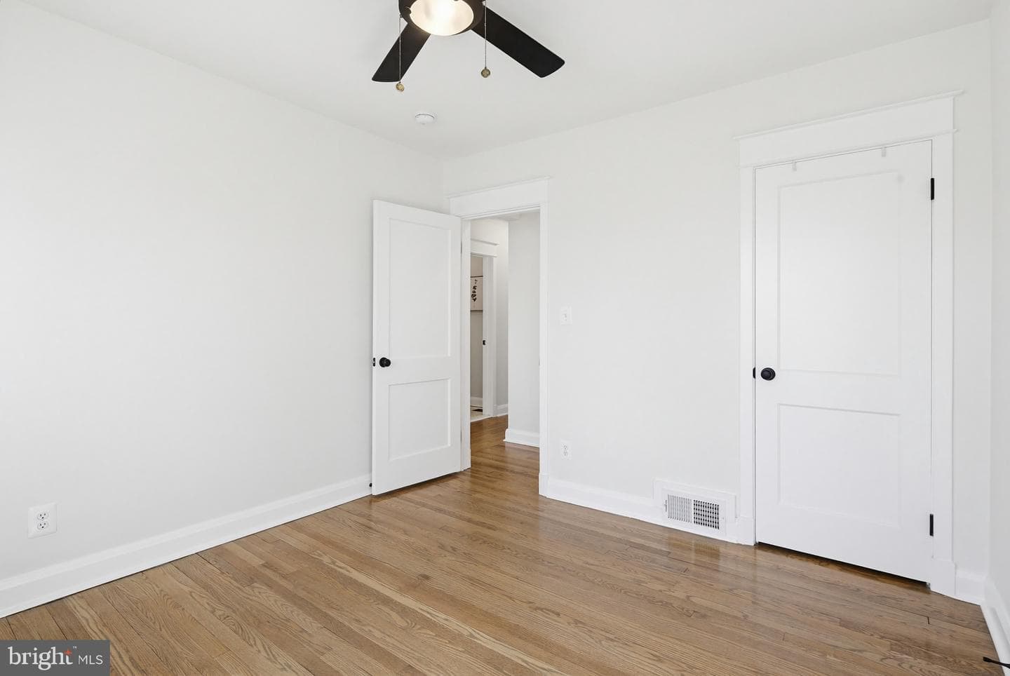 2107 Edmondson Avenue photo 20