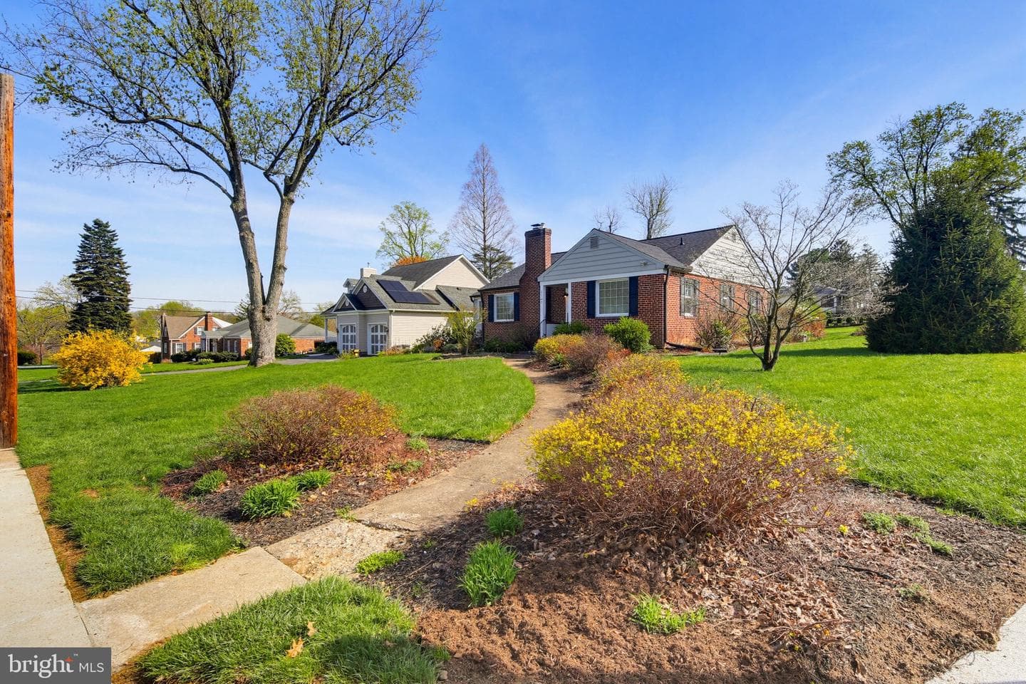 2107 Edmondson Avenue photo 40