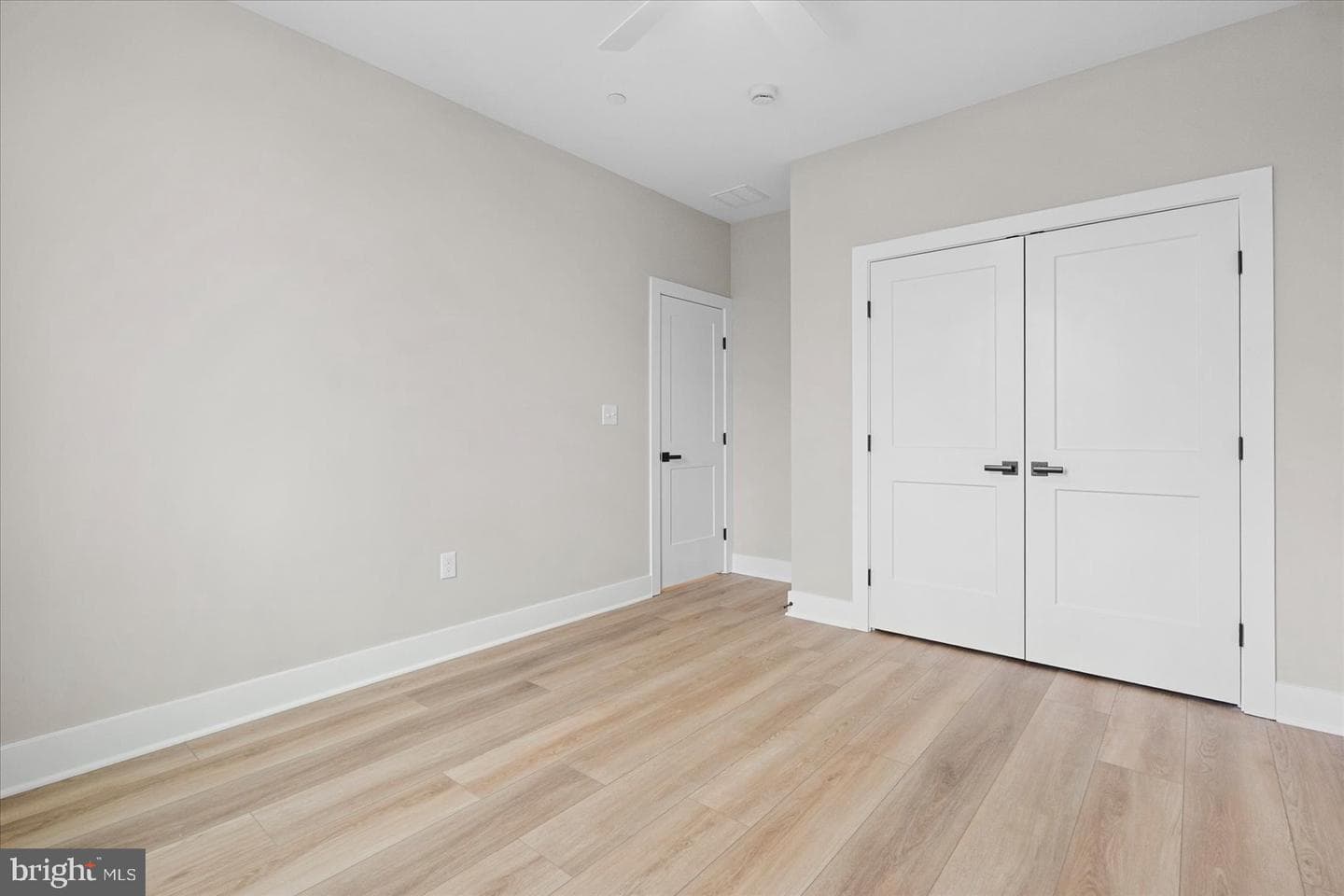 8823 Chesapeake Avenue photo 39