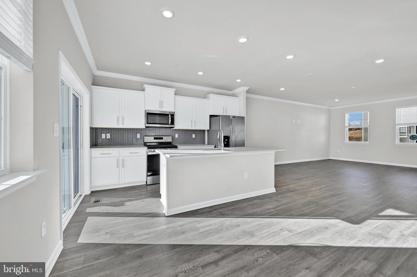 32 Merion Avenue photo 9