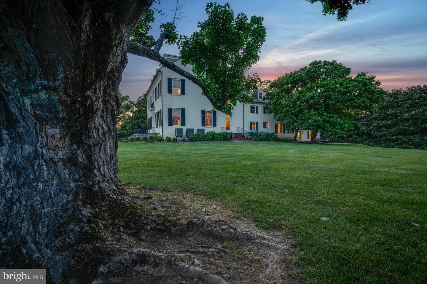 2207 Eastlake Road photo 22