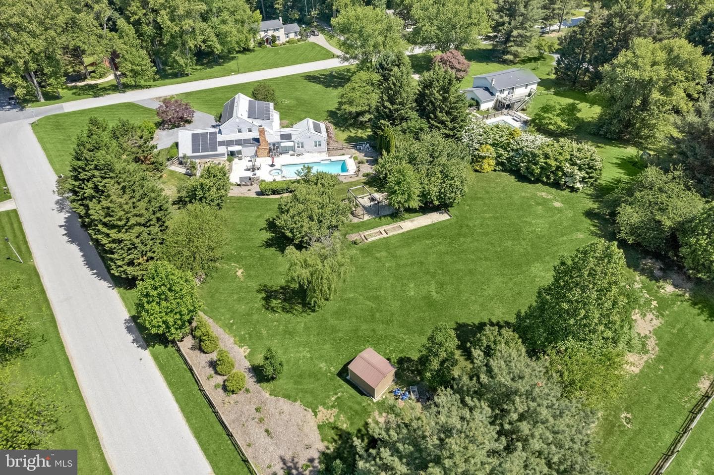 5 Barnstable Court photo 5