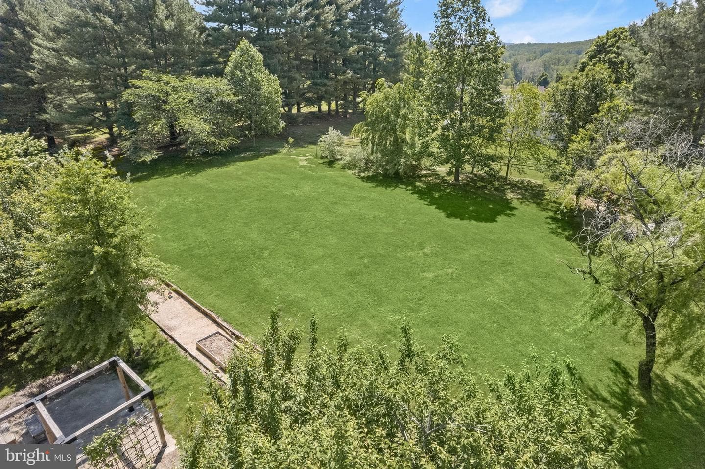 5 Barnstable Court photo 80