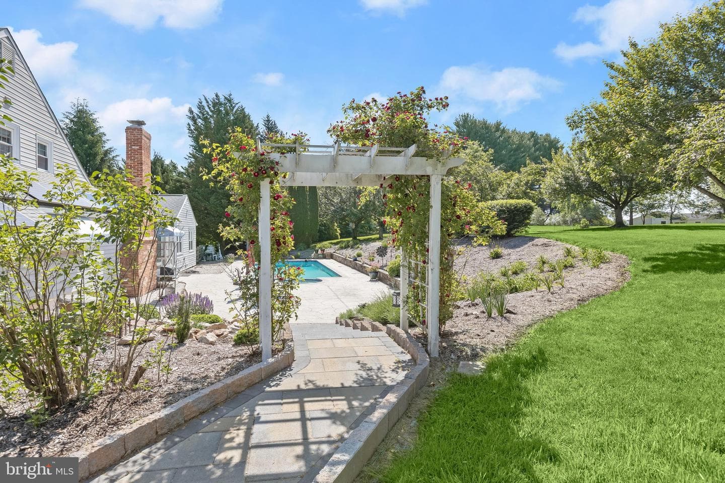 5 Barnstable Court photo 82