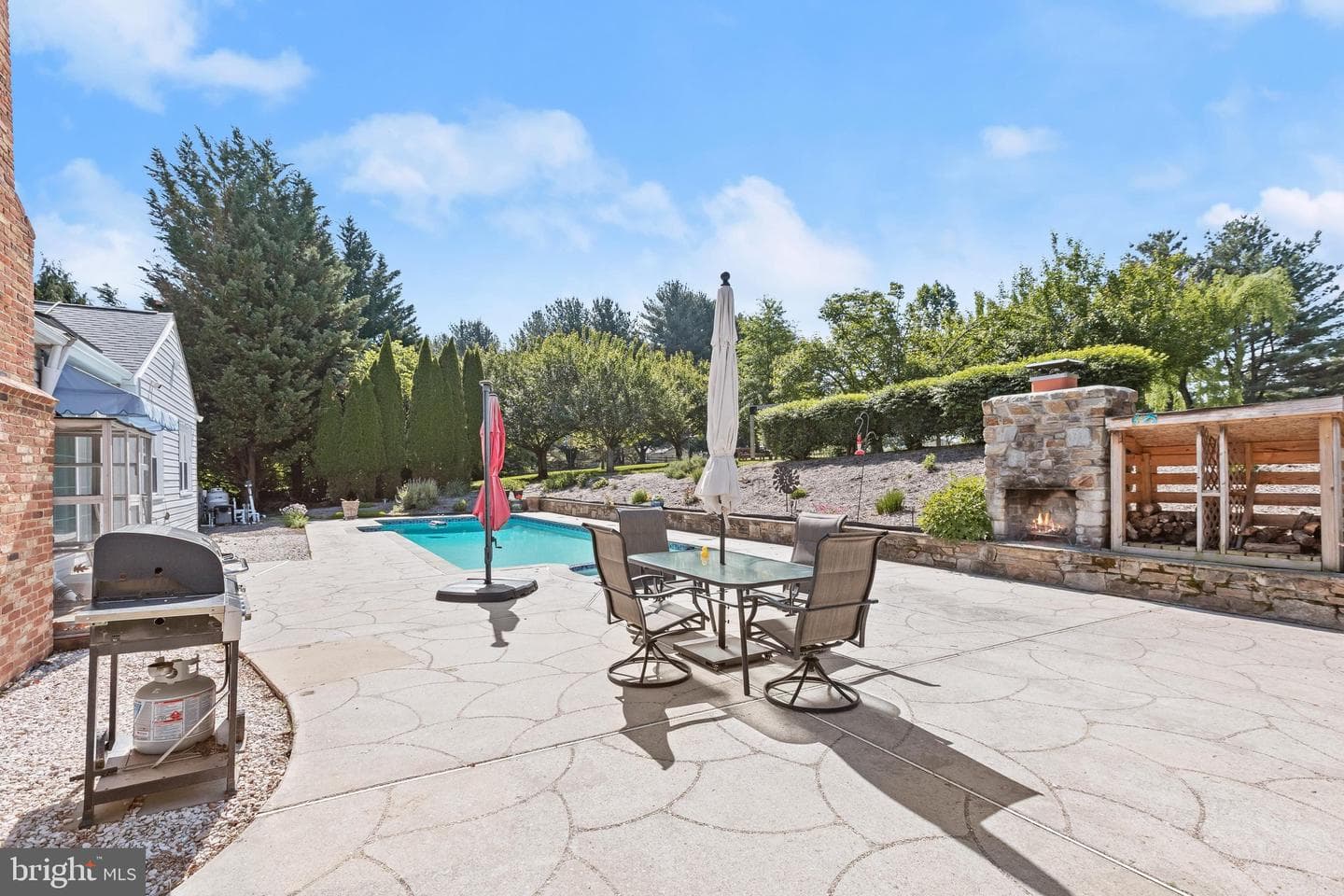 5 Barnstable Court photo 84