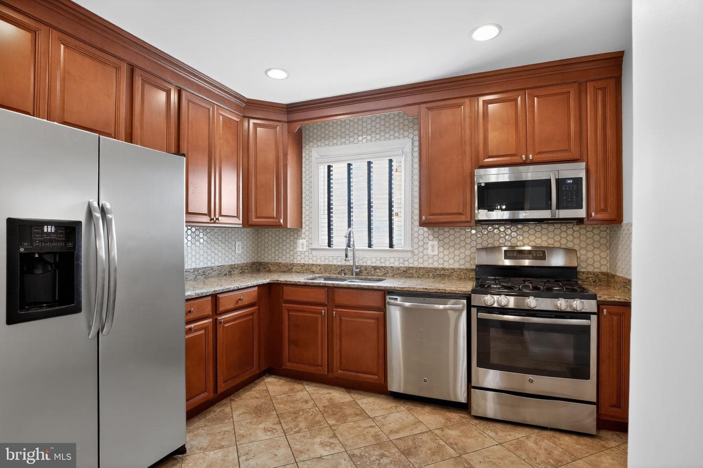 6843 Dunbar Road photo 10