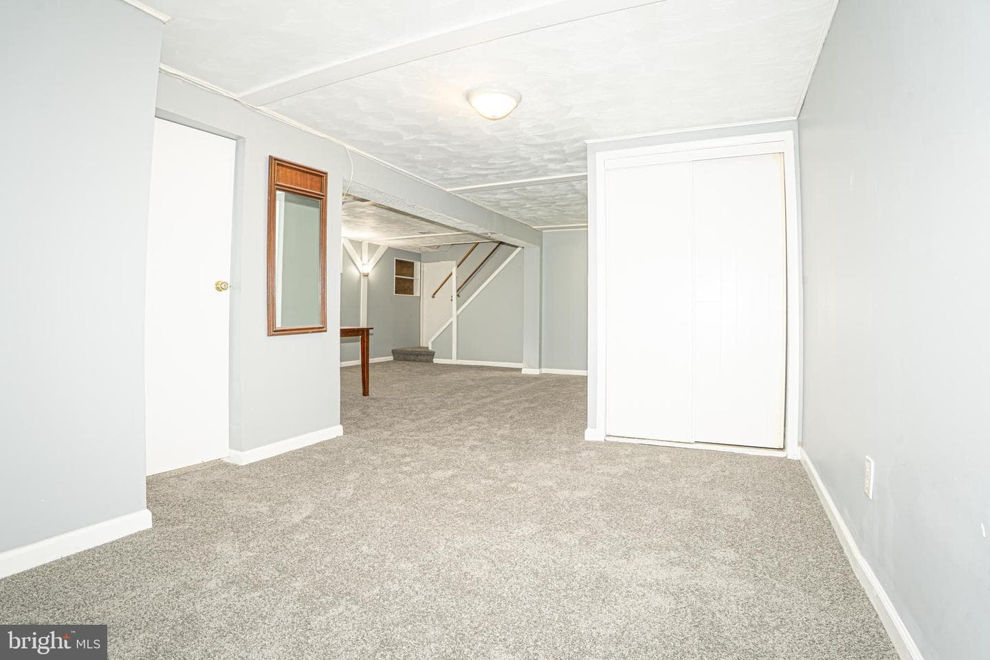 319 N Marlyn Avenue photo 31