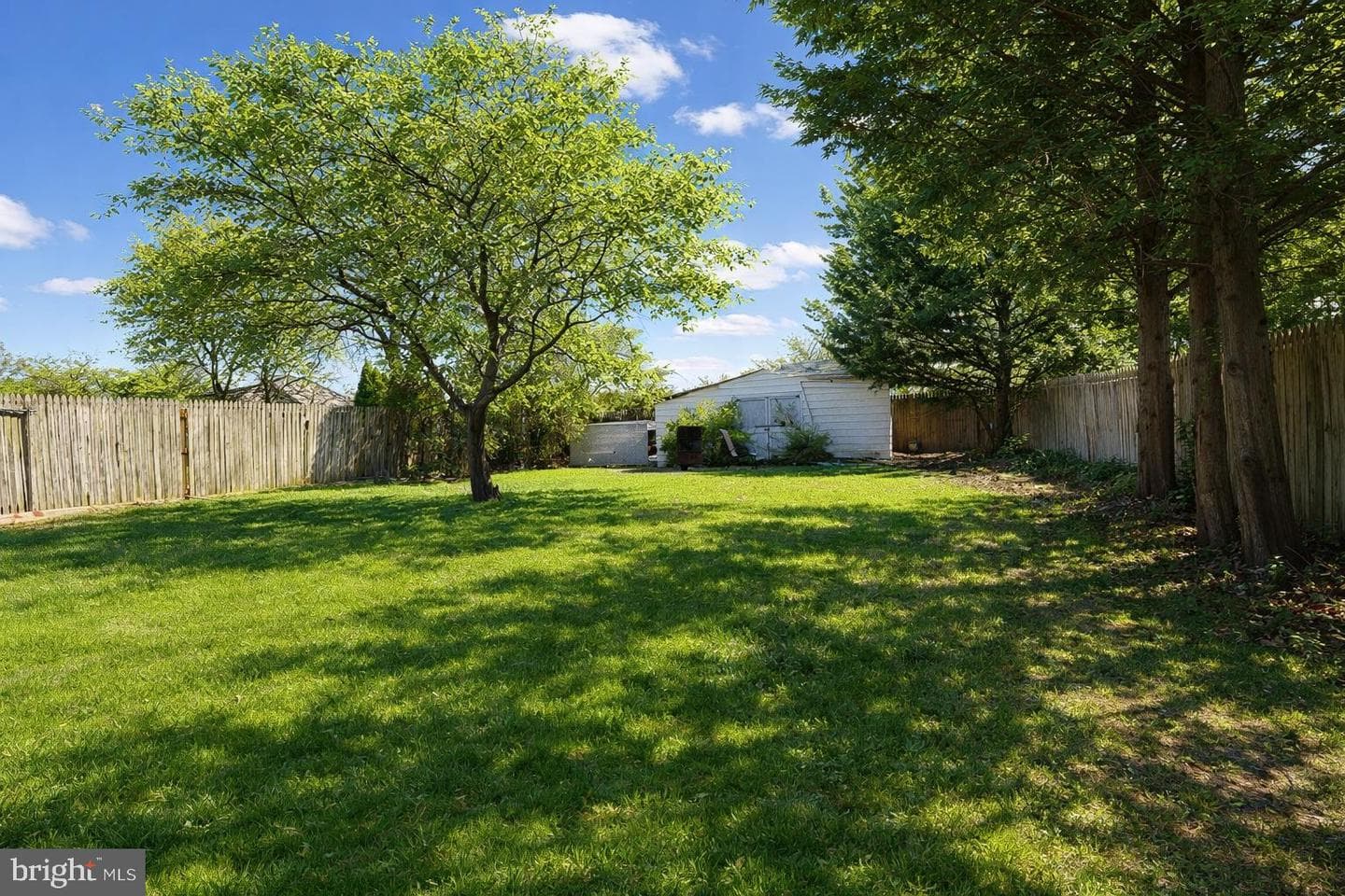 319 N Marlyn Avenue photo 51