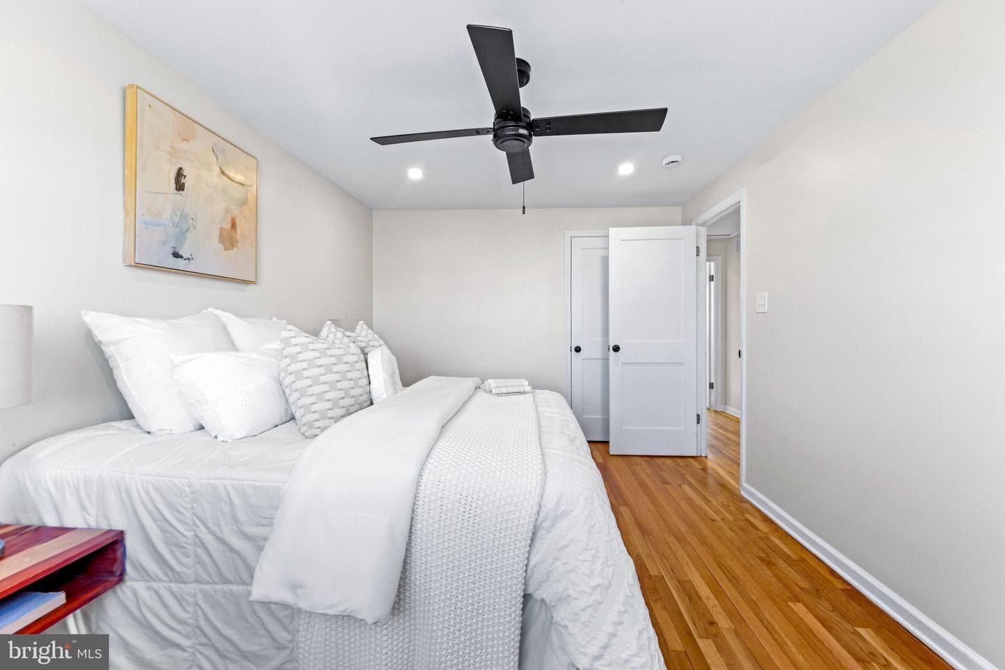 1003 Foxridge Lane photo 23