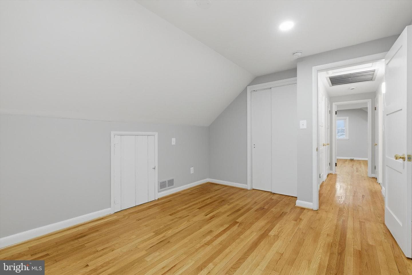 6703 Glenkirk Road photo 17