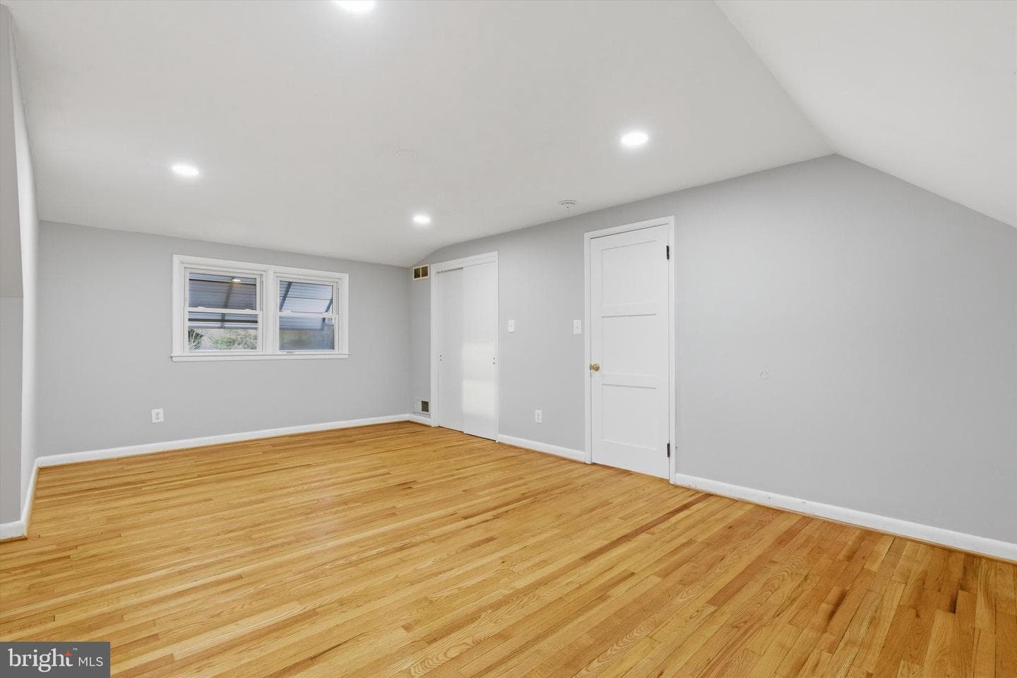 6703 Glenkirk Road photo 20