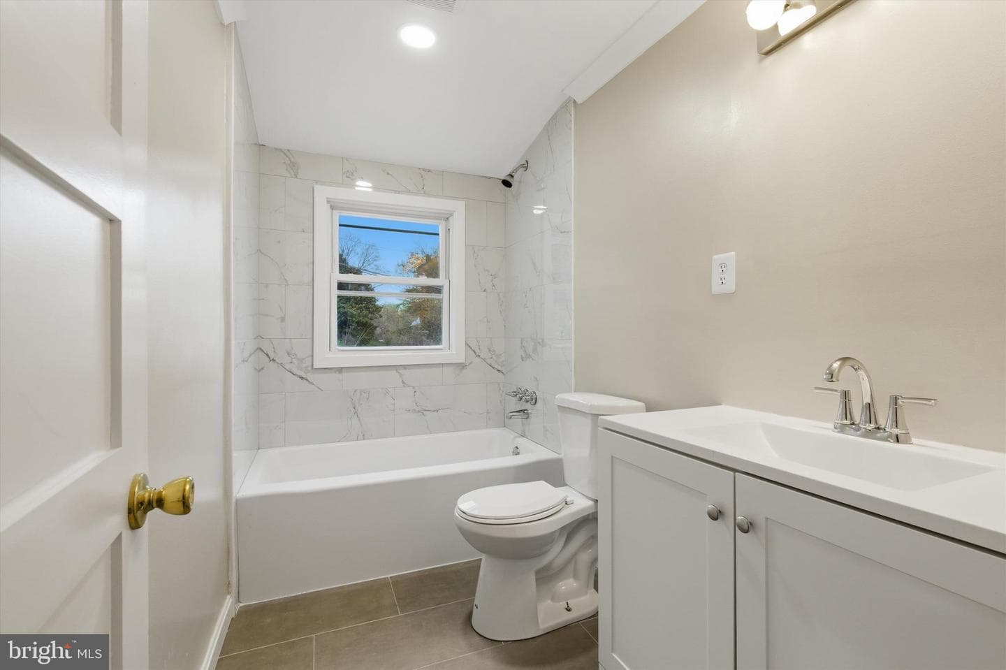 6703 Glenkirk Road photo 21