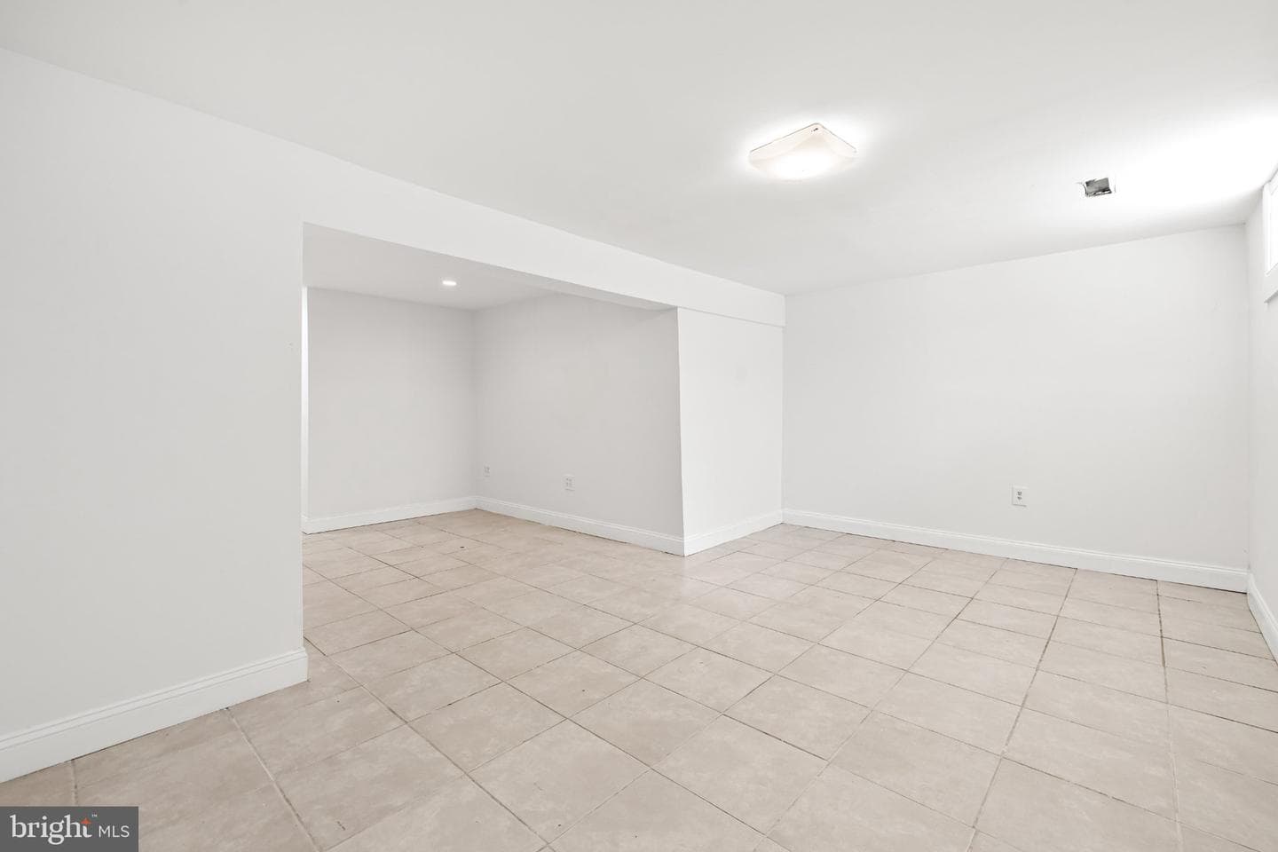 115 Marine Oaks photo 29