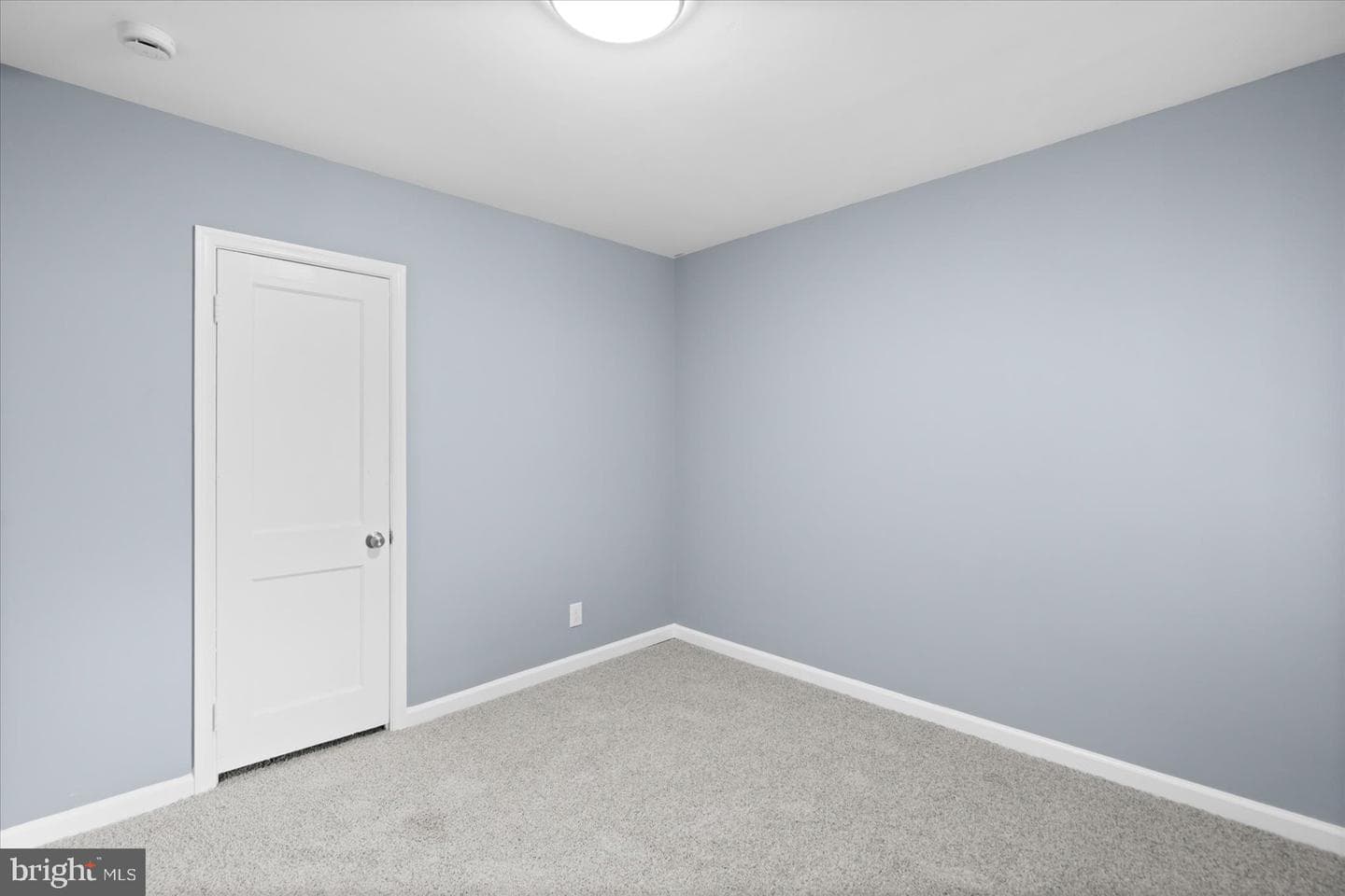 2715 Waldor Drive photo 31