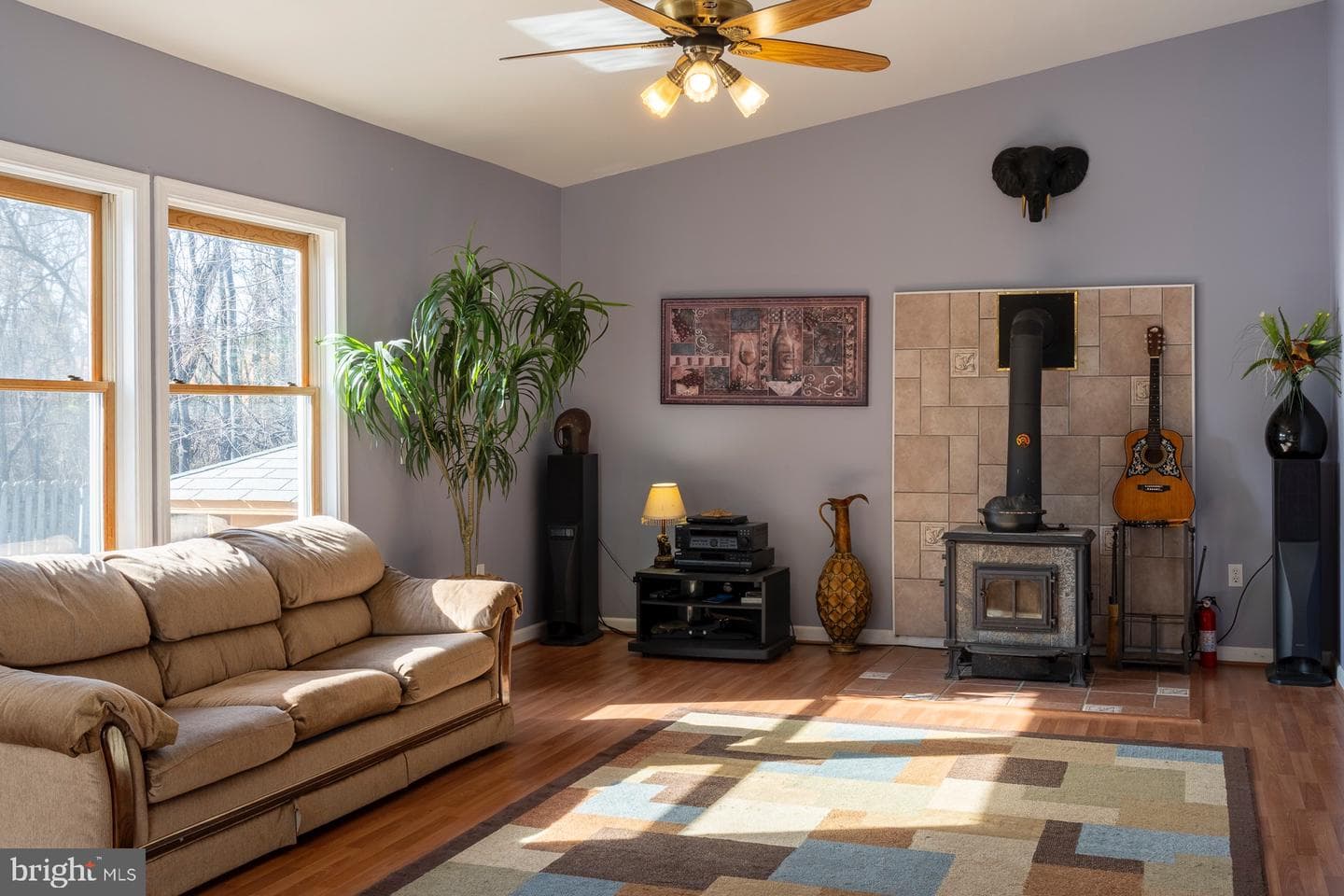 212 New Avenue photo 6