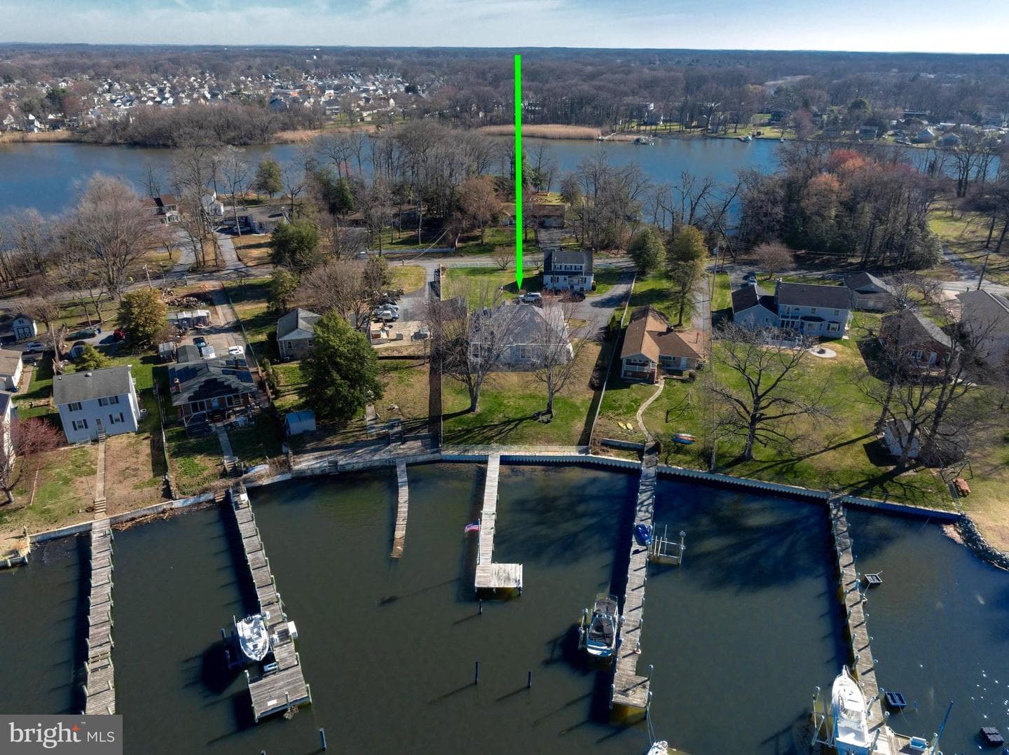 712 Riverside Drive photo 19